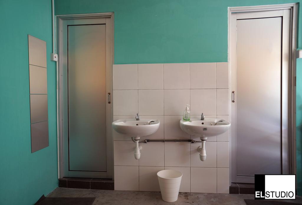 El Studio Hostel Langkawi Kuah Buitenkant foto